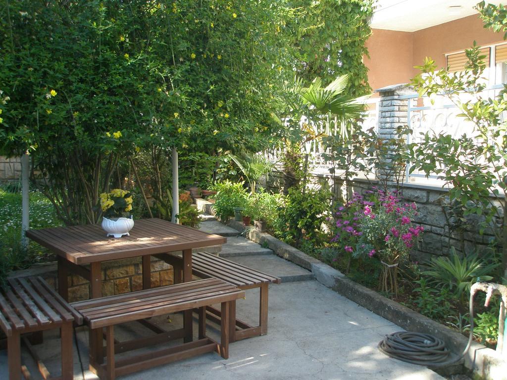 פולה Apartment Rojnic מראה חיצוני תמונה
